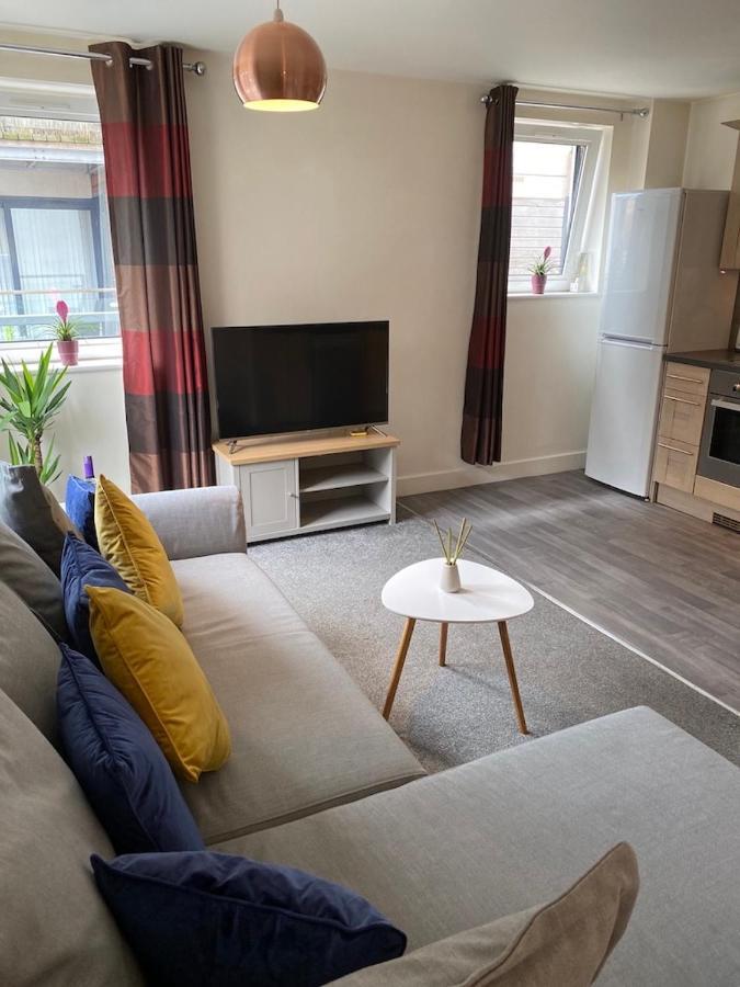 Stylish Two Bed City Apartment With Secure Parking Southampton Exteriér fotografie