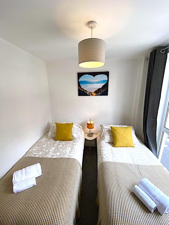 Stylish Two Bed City Apartment With Secure Parking Southampton Exteriér fotografie